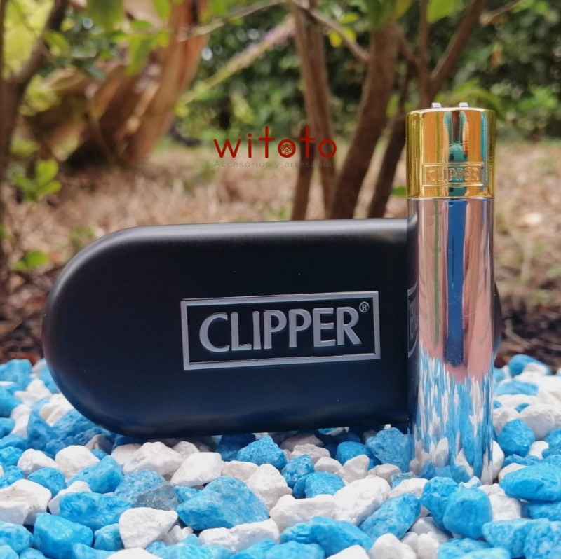 CLIPPER METALICO PLATEADO BOQUILLA DORADA